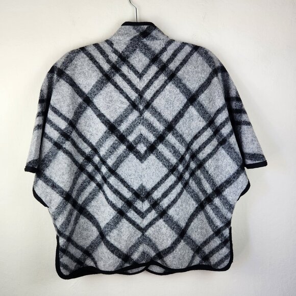 Talbots Wool Blend Plaid Oversized Button Front Poncho Cape PP (XSP) - Picture 2 of 13